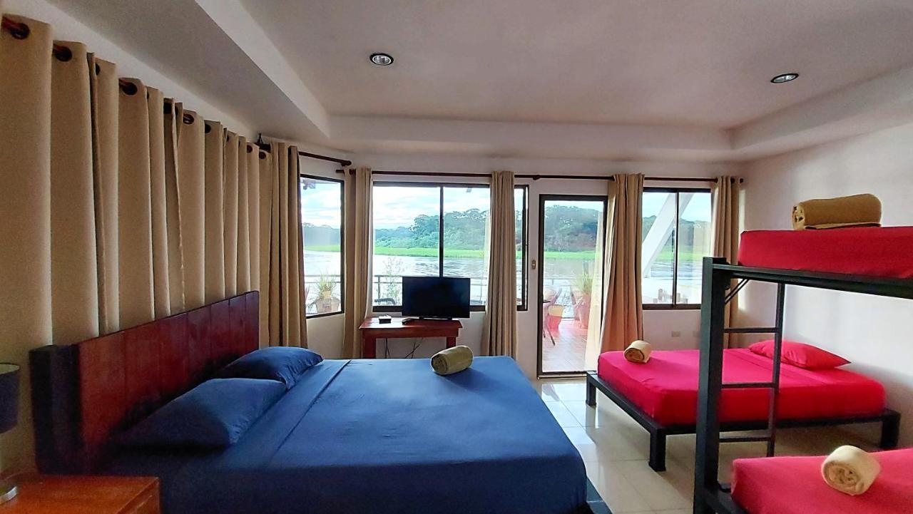 Tortuguero Adventures Guesthouse Экстерьер фото