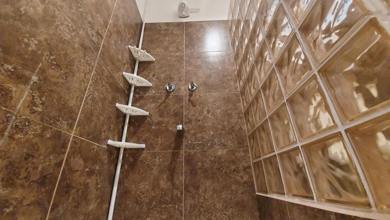 Tortuguero Adventures Guesthouse Экстерьер фото